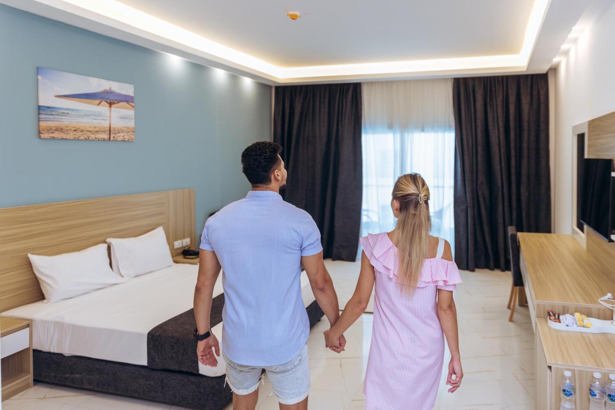 Sky Star Hotel Free Shuttle To Hurghada City Center Buitenkant foto