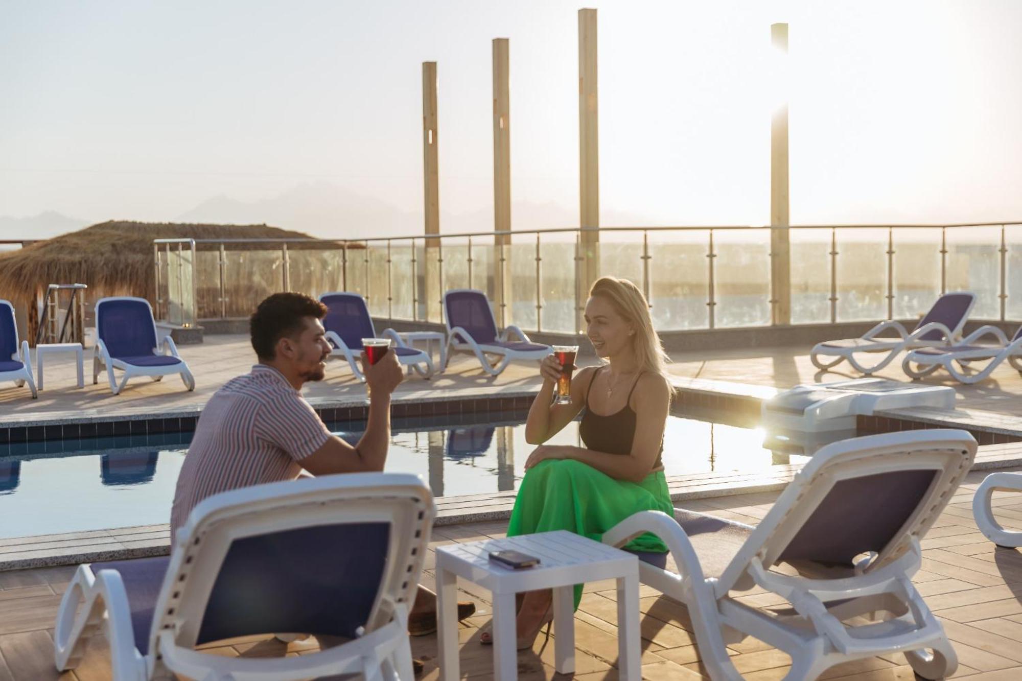 Sky Star Hotel Free Shuttle To Hurghada City Center Buitenkant foto